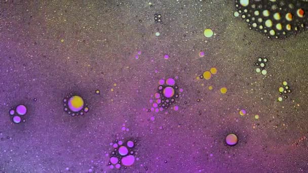 Красочный Абстрактный Фон Текстурное Масло Водяной Поверхностью Пены Мыла Пузырьками — стоковое видео