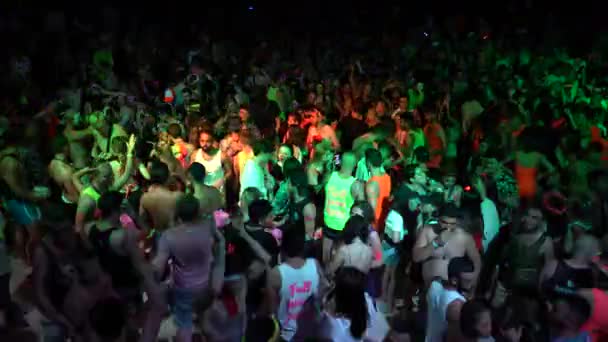 Koh Phangan Thailand January 2019 Guys Girls Dancing Full Moon — Wideo stockowe