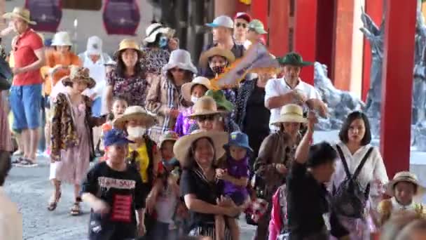 Nang Vietnam June 2020 Many Vietnamese Tourists Walk Entertainment Center — Wideo stockowe