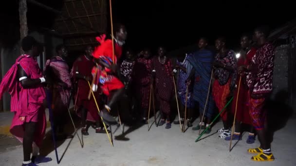 Zanzibar Tanzania December 2019 African Men Masai Dressed Traditional Clothes — Video Stock