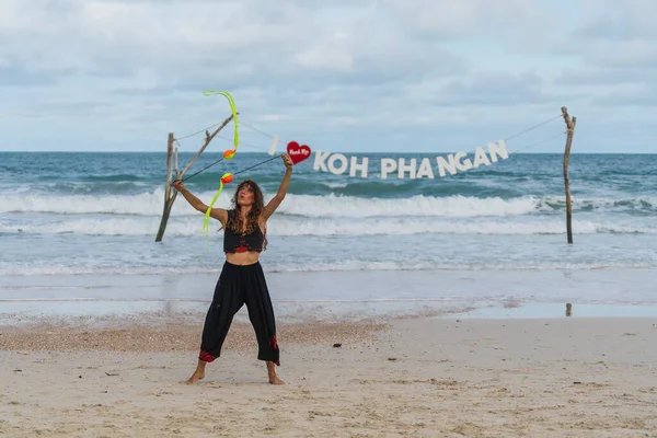 Koh Phangan Tajlandia Luty 2022 Girl Practice Poi Dancing Shows Zdjęcie Stockowe