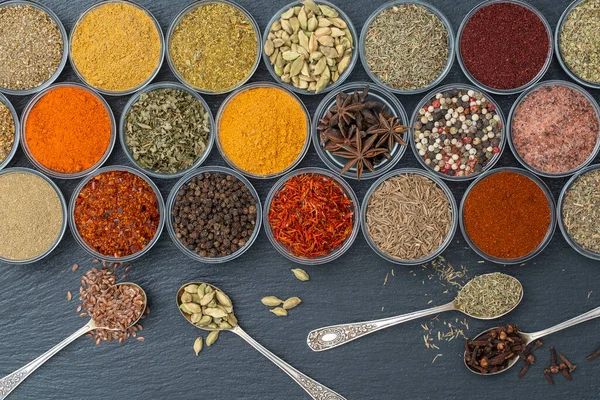 Asortyment Aromatycznych Przypraw Nasion Suchych Ziół Gotowania Potraw Tle Małych Obrazek Stockowy
