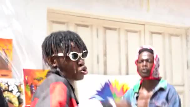 Zanzibar Tanzania November 2019 African Cool Guy Dancing Street Stone — Stock Video