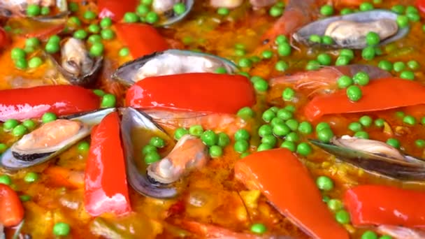 Paella Espagnole Aux Fruits Mer Dans Une Poêle Aux Moules — Video