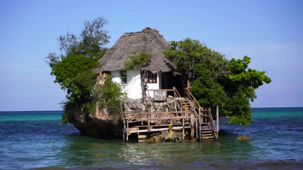 Zanzibar Tanzania December 2019 Rock Restaurant High Tide Island Zanzibar — Stock Video