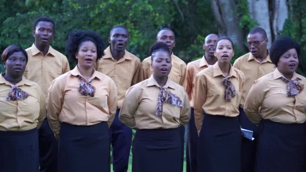 Αρούσα Τανζανία Δεκεμβρίου 2019 Αφρικανική Χορωδία Κατά Διάρκεια Του Εορτασμού — Αρχείο Βίντεο