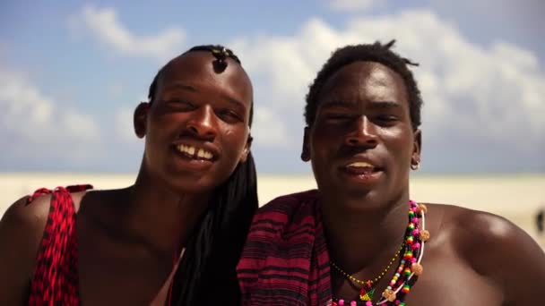 Zanzibar Tanzania December 2019 African Two Men Masai Dressed Traditional — Stock Video