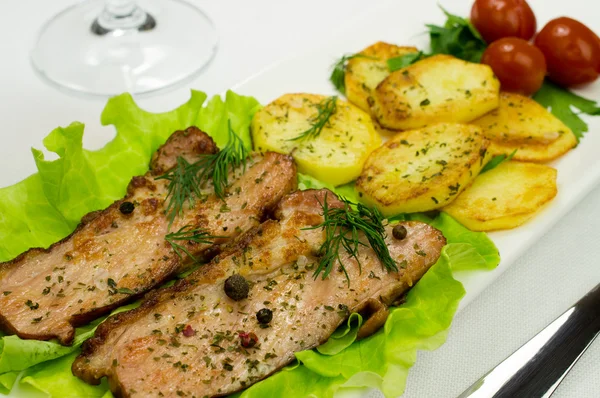 Tocino frito y patatas — Foto de Stock