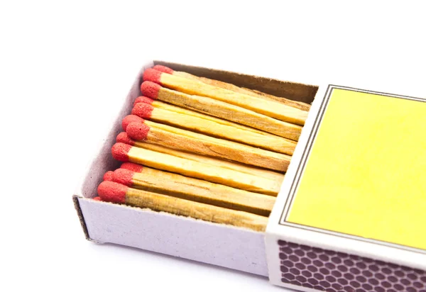 Corrisponde in una scatola di fiammiferi isolata — Foto Stock