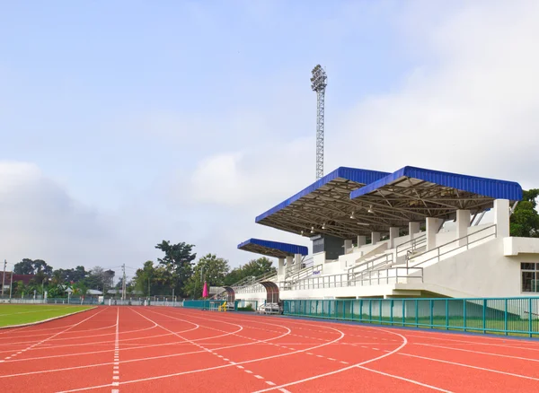 Pista de atletismo y estadio stand principal —  Fotos de Stock