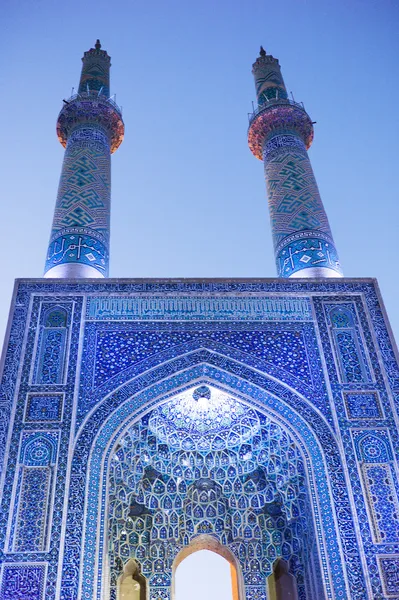 Mesquita Jame de Yazd. Vista noturna — Fotografia de Stock