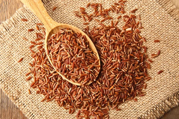 Haldy rudá rýže — Stock fotografie