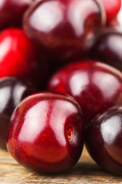 Ripe cherries (merries) — Stock Photo, Image