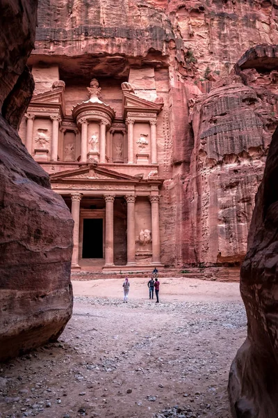 Khazneh Bejárata Petra Jordan Kilátás Völgyből Siq — Stock Fotó