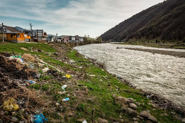 Jiný Odpad Břehu Řeky Znečištění Životního Prostředí — Stock fotografie