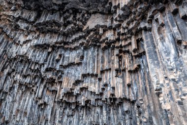 Stones Senfonisi, Basalt Organ, Garni Gorge, Ermenistan 'daki Massive Basalt Sütun Düzeni. Bir doku olarak