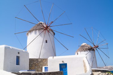 mykonos'daki yel değirmenleri