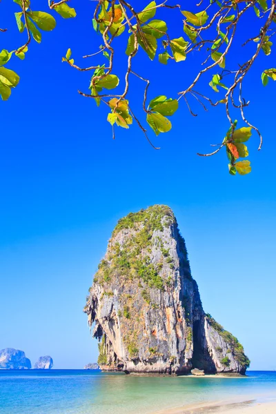Eiland in krabi provincie thailand — Stockfoto