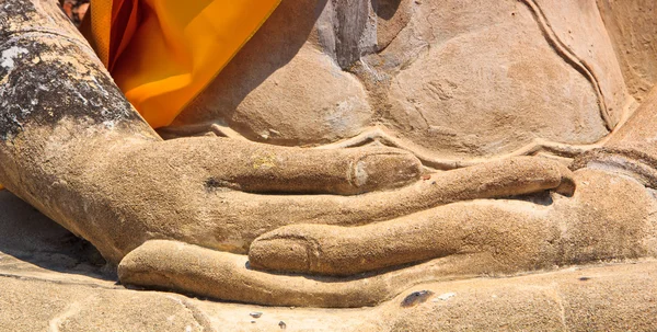 Buddha régi kézzel — Stock Fotó