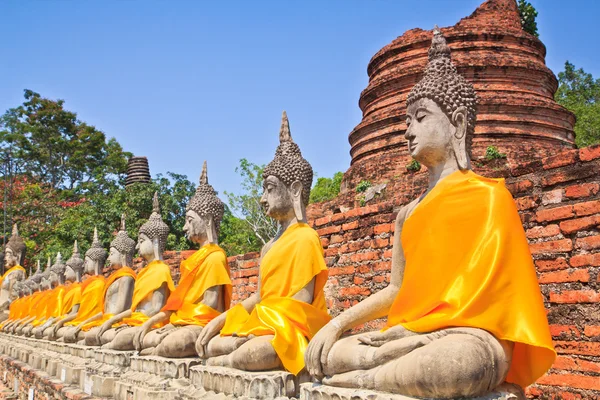 Buddha vecchio nel vecchio tempio Città vecchia — Foto Stock