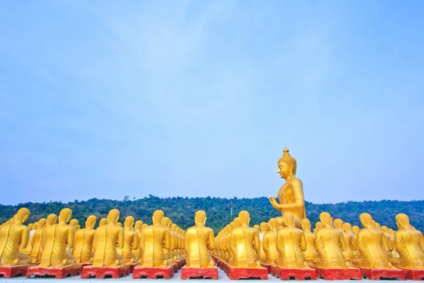 Sochy Buddhy, zlatý buddha, Thajsko, Asie — Stock fotografie