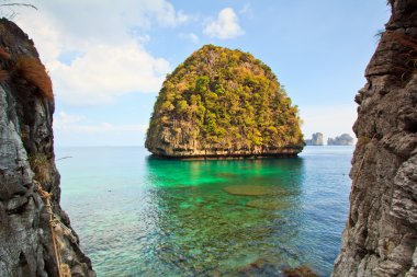 Maya Körfezi manzarası, Phi Phi Adası, Tayland