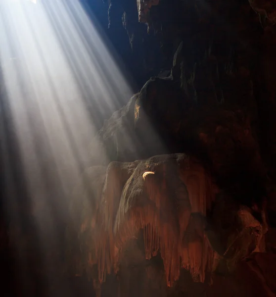 Piękne jaskinie w Tajlandii park narodowy — Zdjęcie stockowe