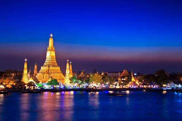 Wat arun świątyni — Zdjęcie stockowe