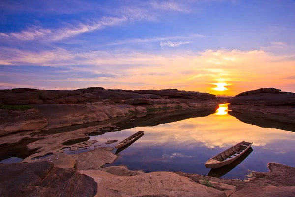 Beautiful Sunrise Ship — Stock Photo, Image