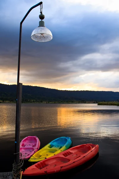 Kayaking on sundust — Stock Photo, Image