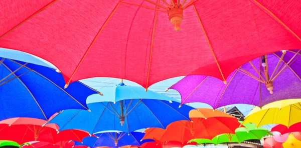 Зонтик ручной работы — стоковое фото