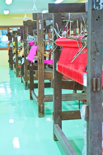 Maszyny, tkaniny jedwabne — Zdjęcie stockowe