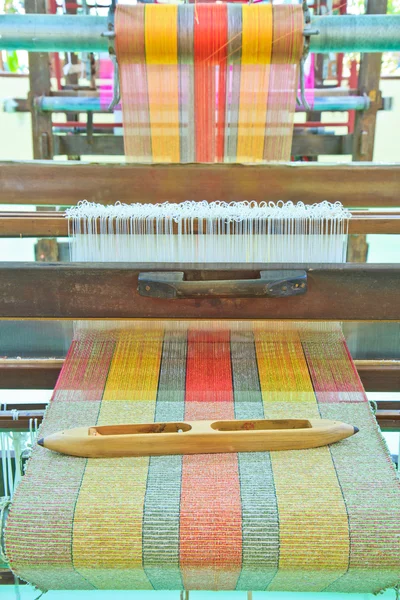 Máquina de seda tecida — Fotografia de Stock