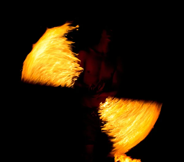 Flammende Spuren ziehen — Stockfoto