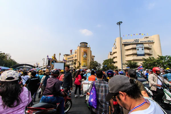 Duża grupa demonstrantów na ulicach — Zdjęcie stockowe
