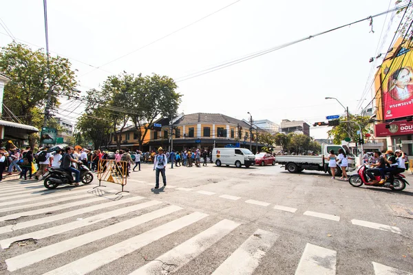 The big group of protestors to at streets — Stock Photo, Image