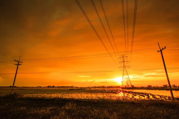 Torre de energía — Foto de Stock