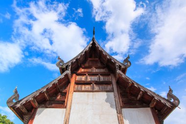 wat lok molee chiangmai ahşap kilise