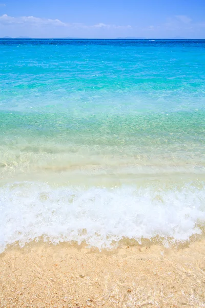 Spiaggia tropicale nel mare delle Andamane — Foto Stock