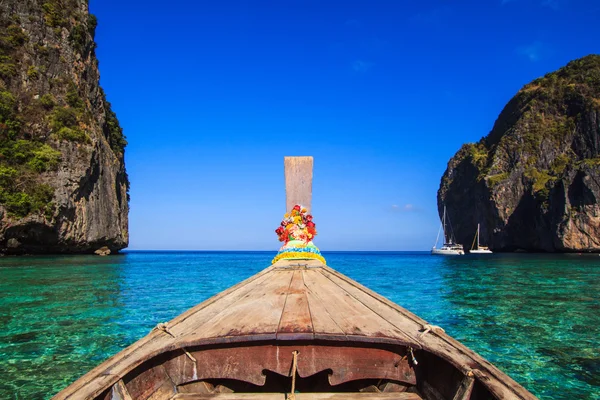 Velero en el mar — Foto de Stock