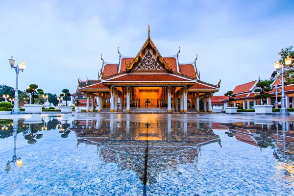 Monarchs chancel temple — Stock Photo, Image