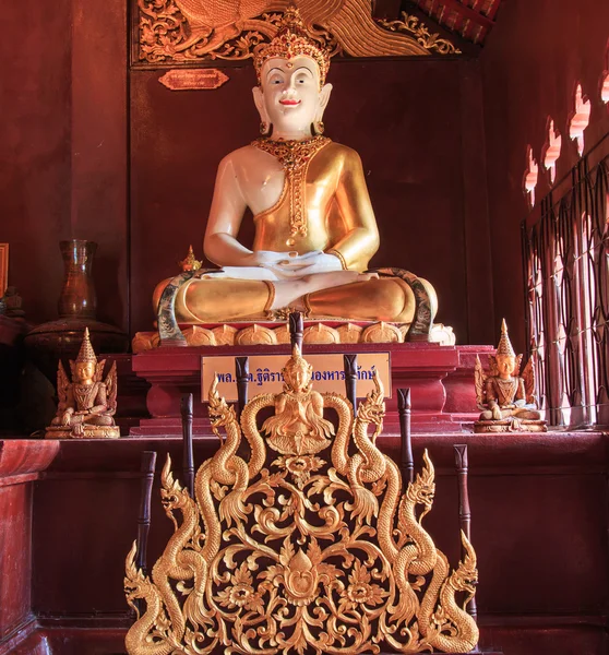 Buddha nel tempio di Wat Rajamontean — Foto Stock