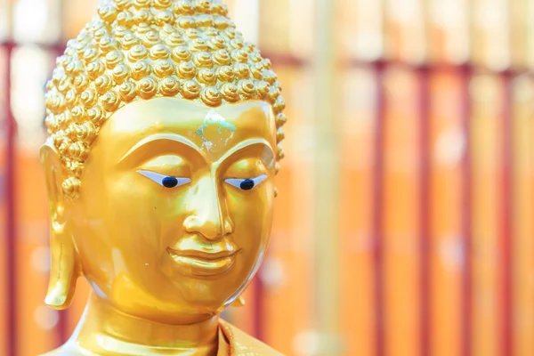 Лицо Будды — стоковое фото