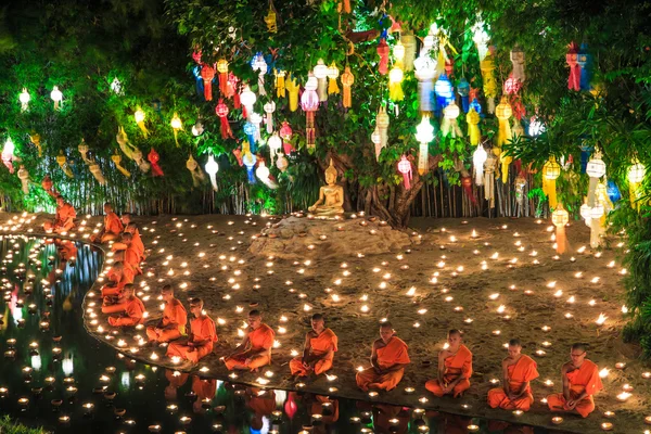 Loy krathong festival w chiang mai — Zdjęcie stockowe