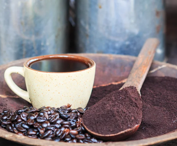 Traditional coffee Original coffee at Doi Inthanon National par — Stock Photo, Image