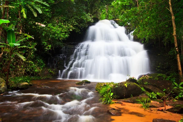 Wasserfall — Stockfoto