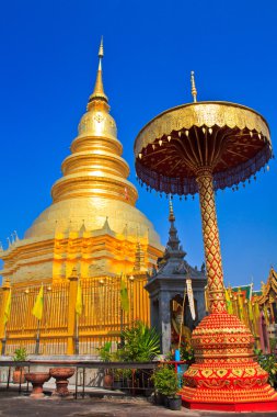 Phrathat Hariphunchai pagoda