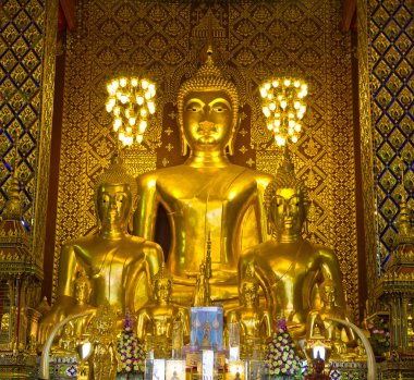 WAT phrathat hariphunchai Tapınağı