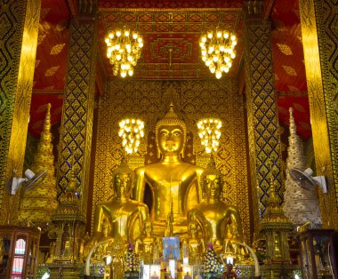 WAT phrathat hariphunchai Tapınağı