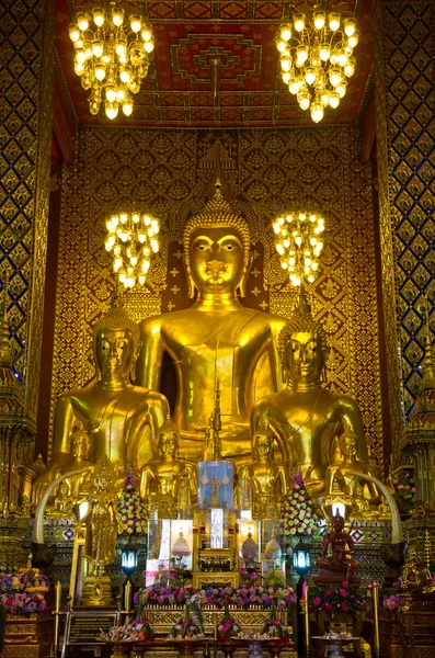 Wat phrathat hariphunchai temple — Stock Photo, Image